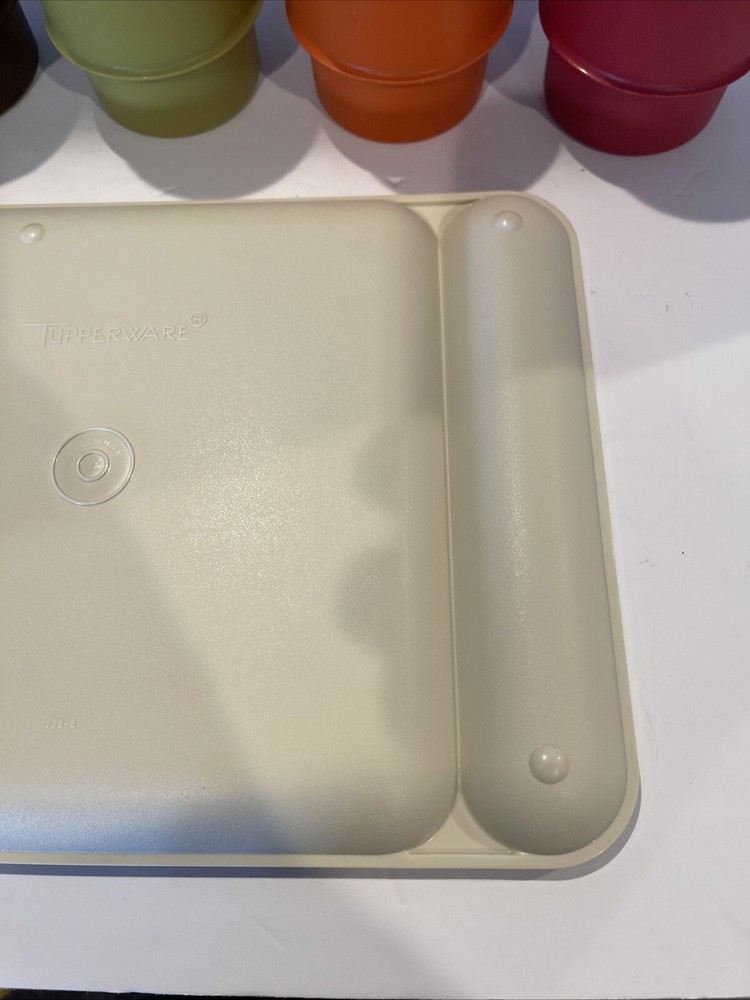 Vintage 2-Tupperware Divided Trays(#1535) & 5-Kids Stackable Cups(#1312)