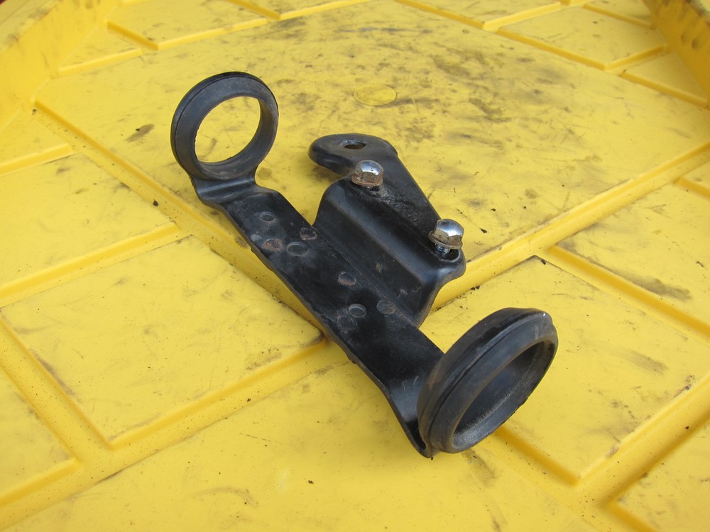 1995 Suzuki GS500 E OEM HEADLIGHT BRACKET