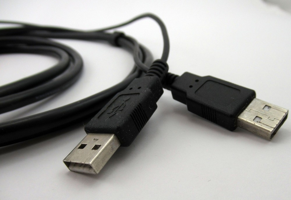 Encore Electronics USB 2-Port USB KVM Switch with Cables - ENKVM-USB