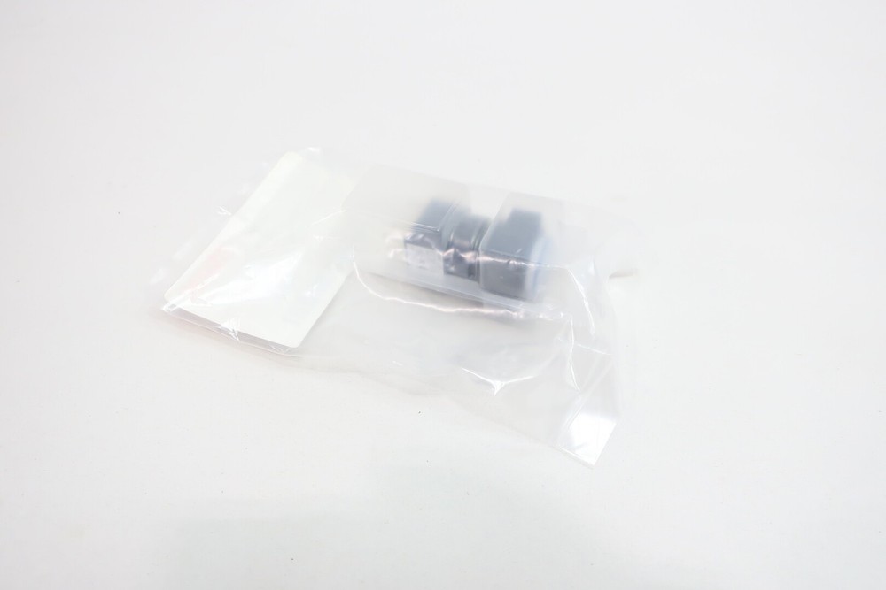 Idec LW6L-M2C24W Pushbutton Switch Illuminated White