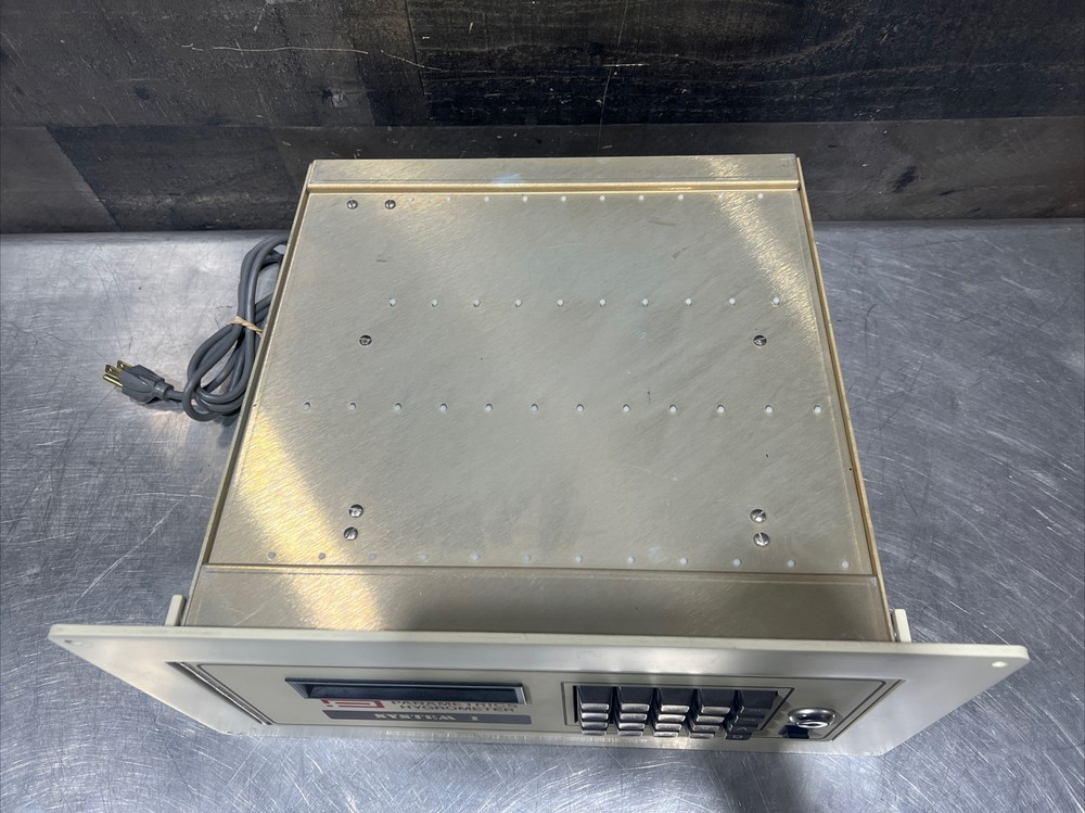 Panametrics Systems I Hygrometer Panel. Used Surplus