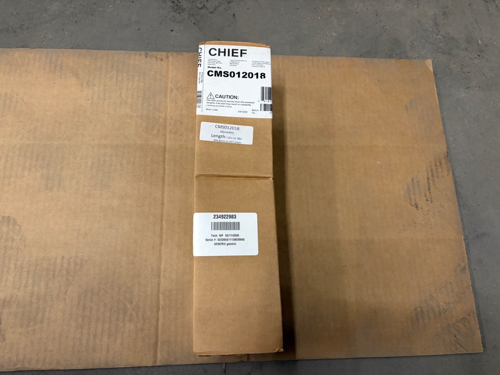 Chief CMS012018 12"-18" Adjustable Projector Extension Column Black