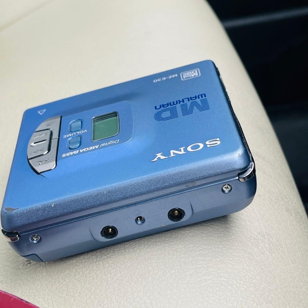 Sony MZ-E30 Portable MD Player Blue Operation confirmed