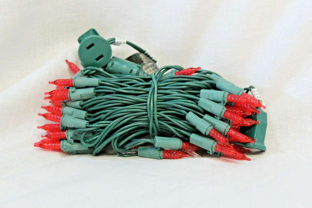 50 COUNT RED L.E.D. CHRISTMAS LIGHTS NEW.