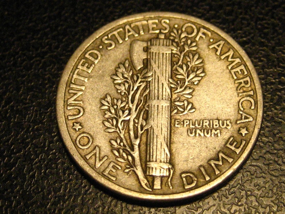1940-P 90% Silver Mercury Head Dime