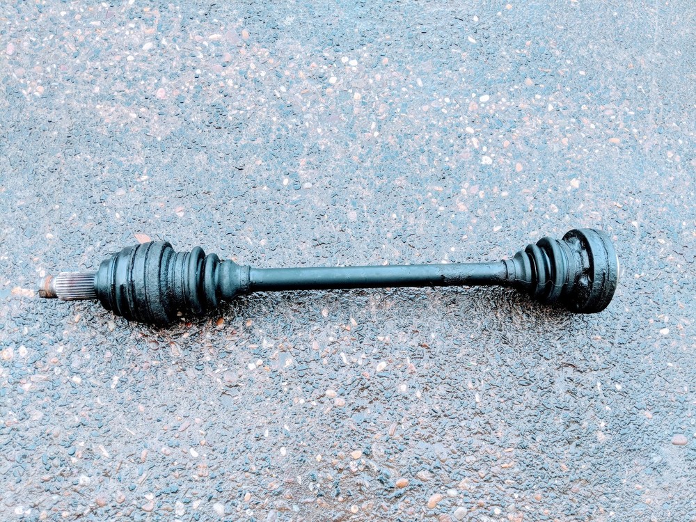 BMW X5 E53 4.4 AUTO REAR DRIVESHAFT 7500914AI05
