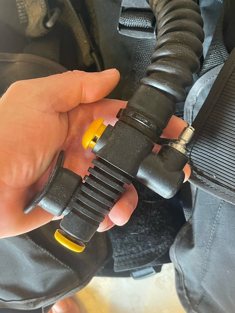 U.S. Divers Cousteau Divers Vest Size Large