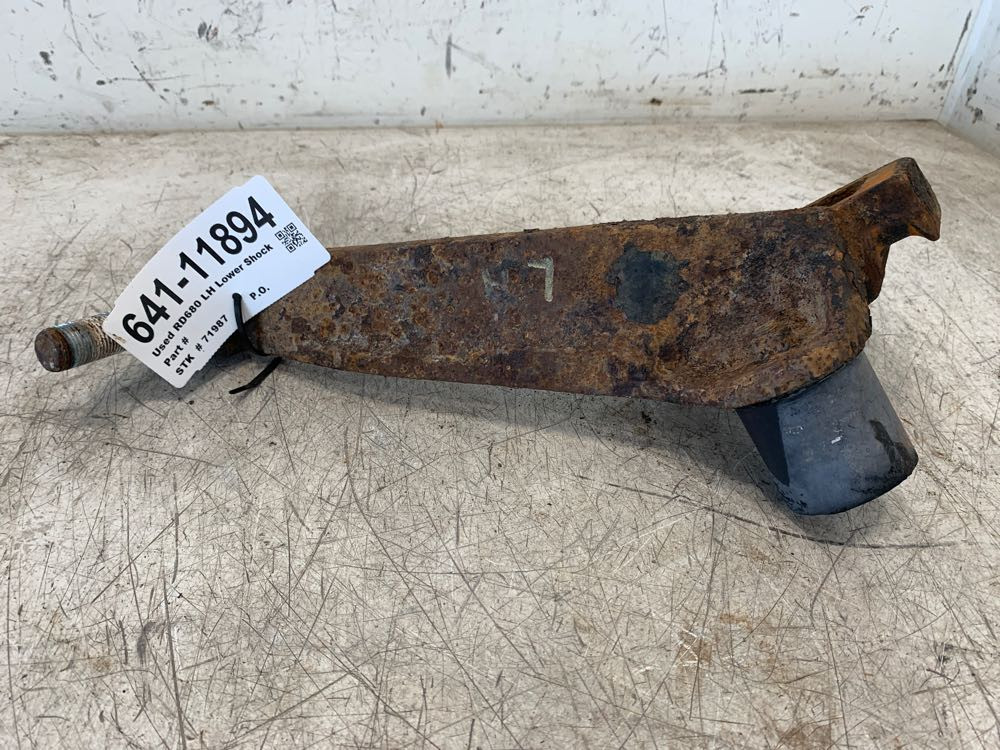 1991 Mack RD680 Suspension Bracket (641-11894)