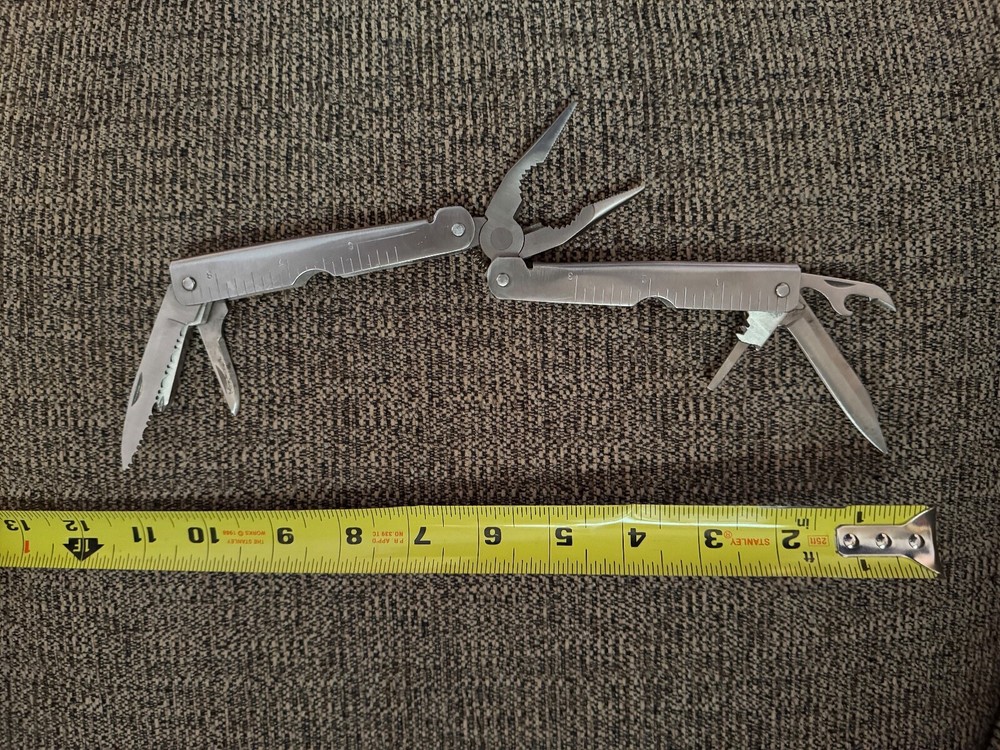 Snap-on Multipurpose Tool and Case