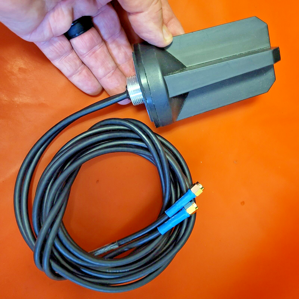 *NEW* OPTOMX® M2M MIMO, Cell/LTE x 2, Threaded bolt mount, 6' coax(s)