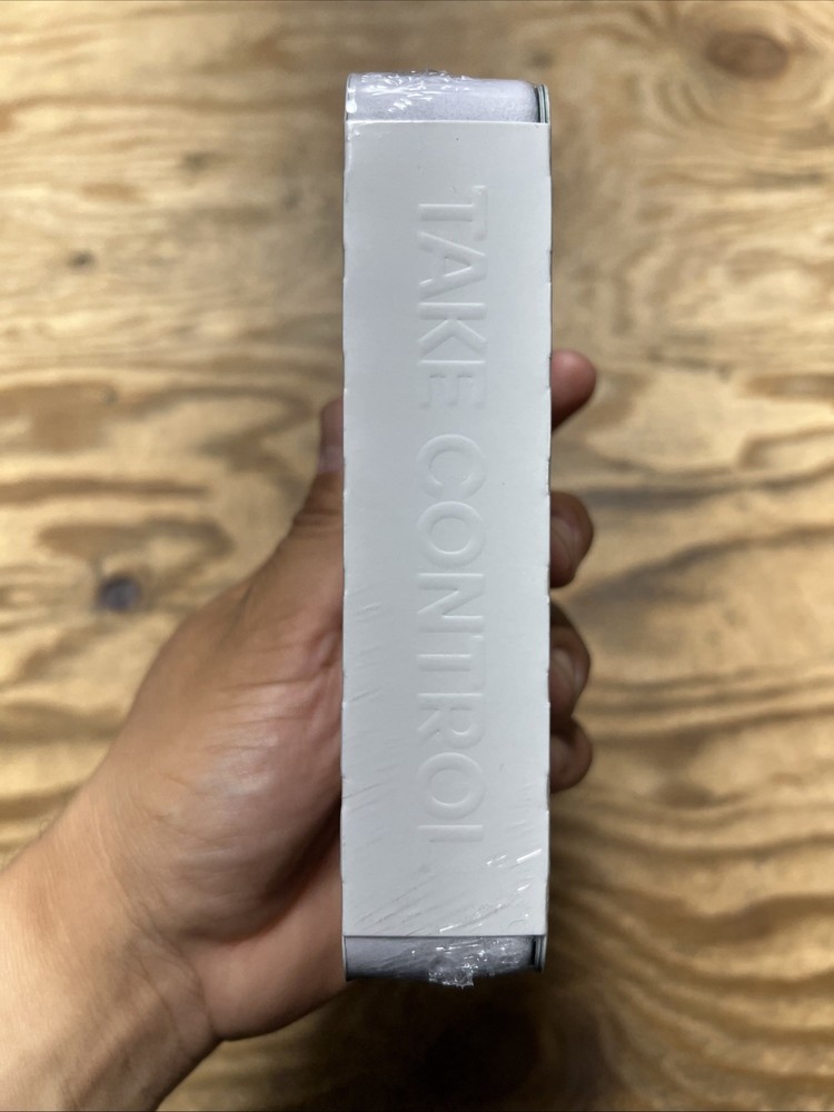 Safe 7 - Crypto Hardware Wallet with Bluetooth, Color Touchscreen, Transparent S