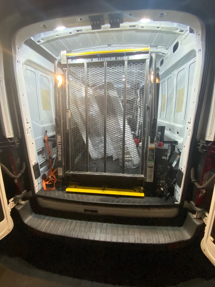 Moving Service need help with moving