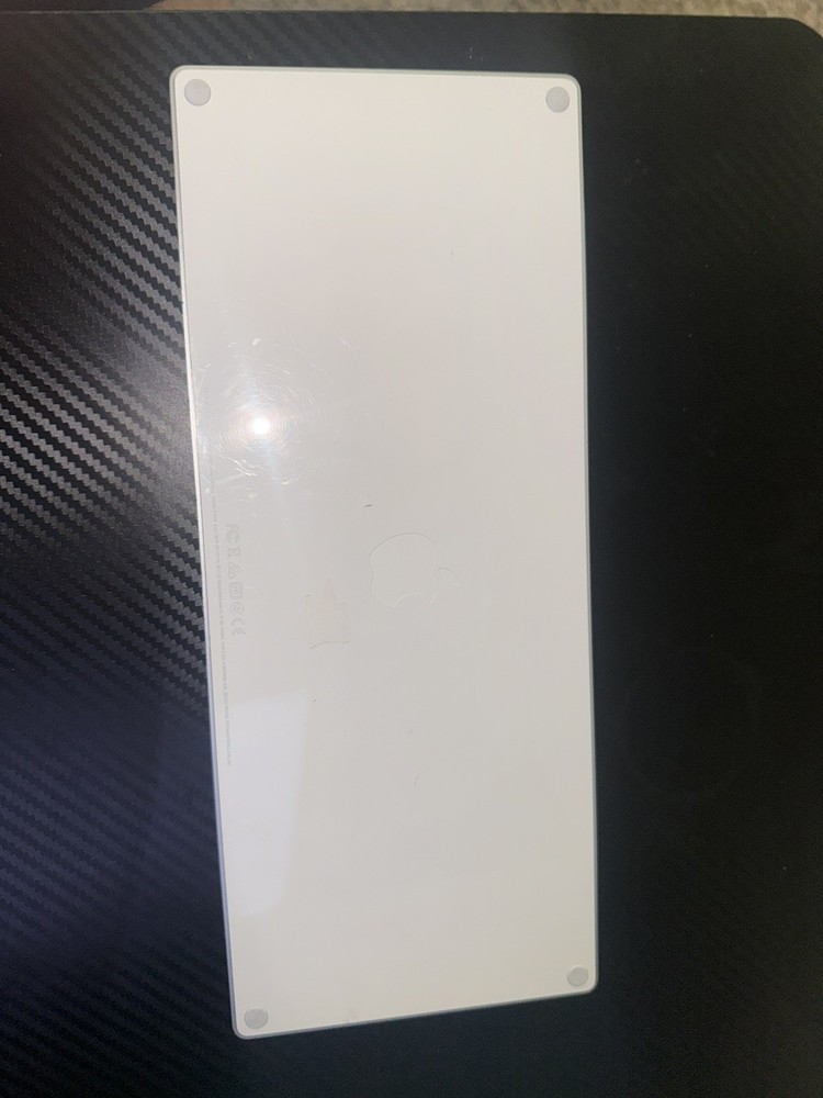 Apple - Magic Keyboard Model A1644 - Bluetooth Wireless *TESTED*