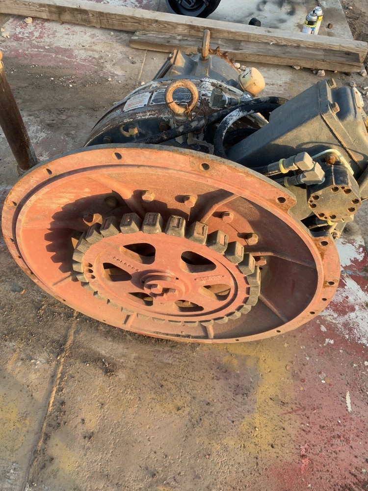 f11561 twin disc torque converter