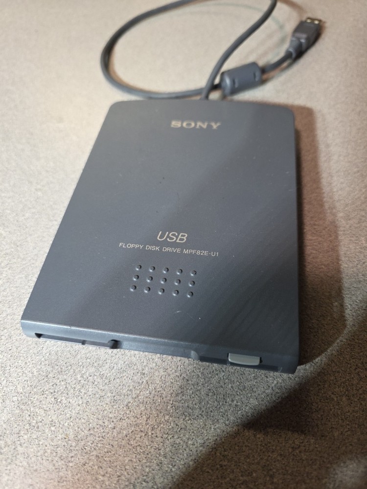 Sony USB Floppy Disk Drive Model No. MPF82E Tested & Works