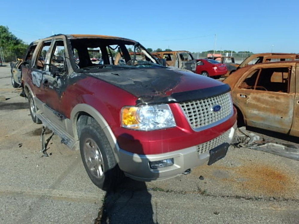 Used Transfer Case Assembly fits: 2005 Ford Expedition Grade B