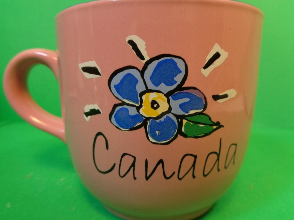 Canada/Happy Polar Bears Coffee Mug (Used/EUC)
