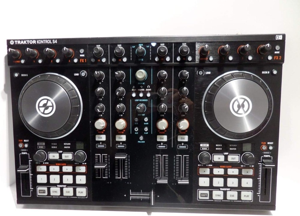 Native Instruments Traktor Kontrol S4 MK2  Pro DJ Controller 4-Deck PCDJ JP Used