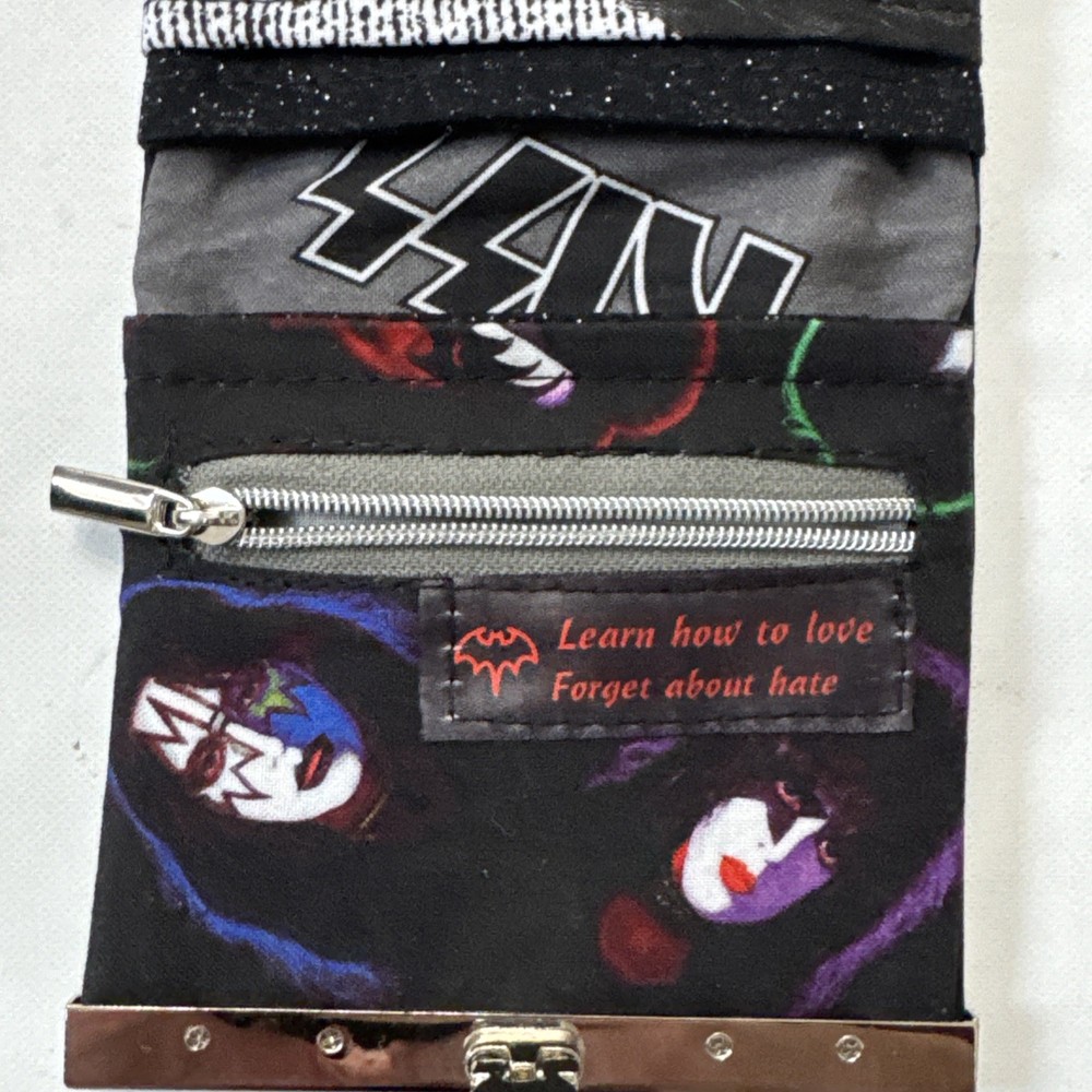 JML Handmade Kiss Wallet, 4" x 4" x 1 When Closed