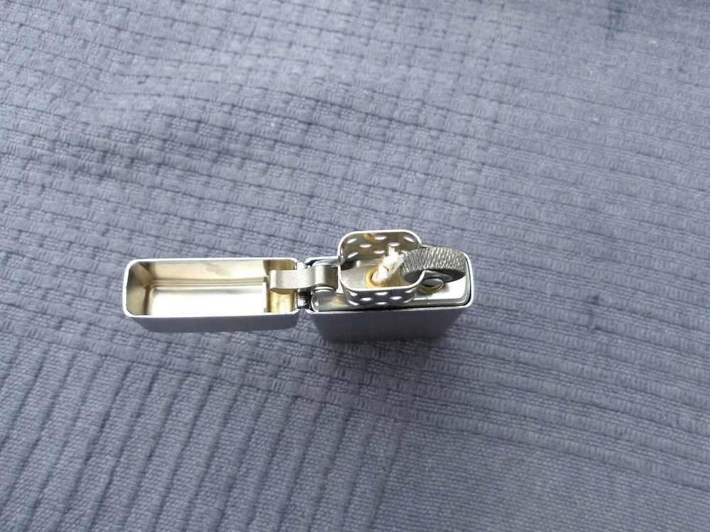 ZIPPO Gift Set Slimline Brushed Chrome Lighter, Fuel & Flints + Presentation Box