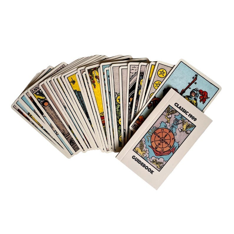 Classic 1909 Tarot Deck & 80 Page Guide