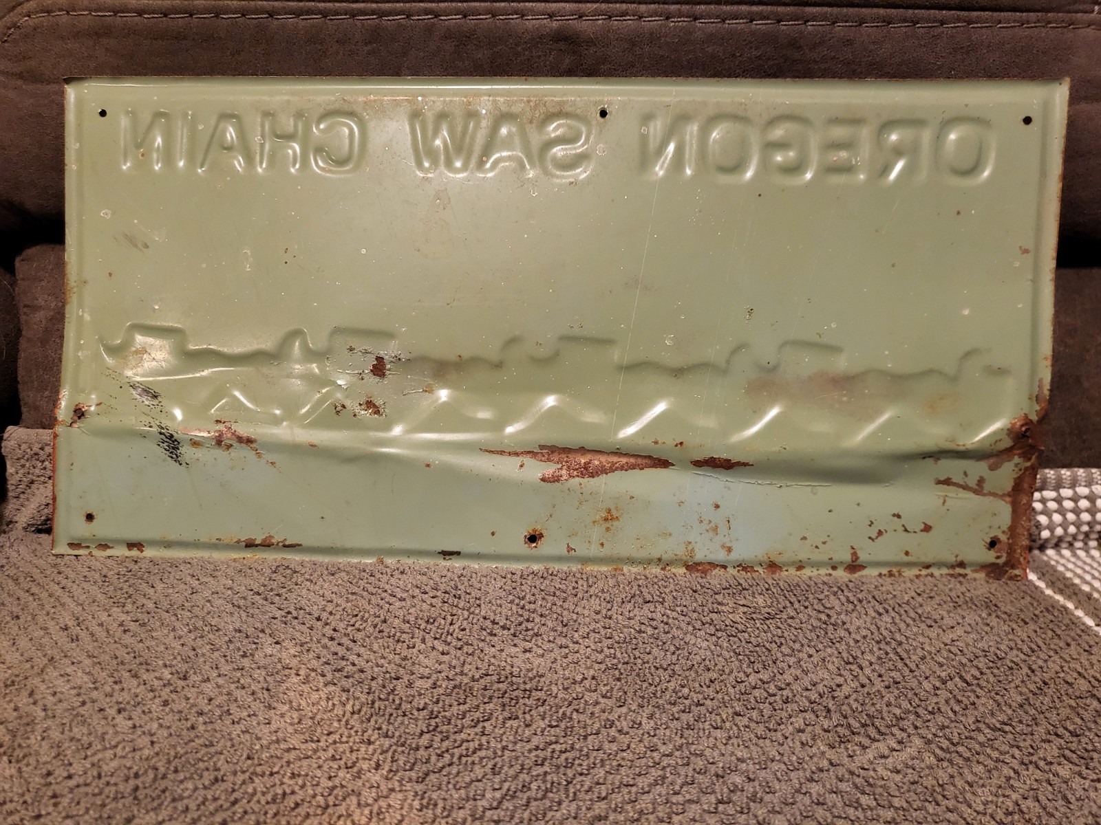 Oregon Chainsaw Advertising Sign, EARLY HEAVY METAL NOT TIN TACKER..