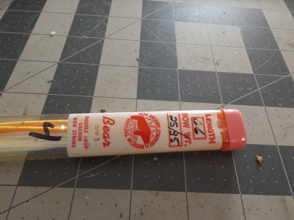 8 Original Bear Archery Recurve Bow Replacement Strings & 2 Browning strings