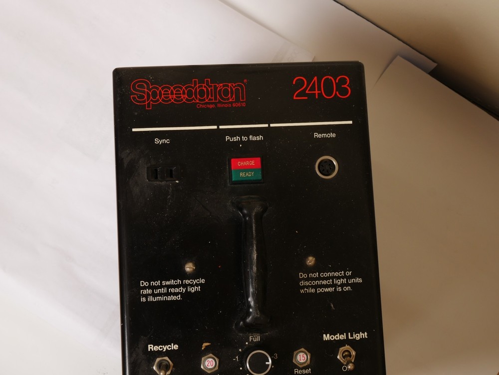 Speedotron strobe power pack 2403
