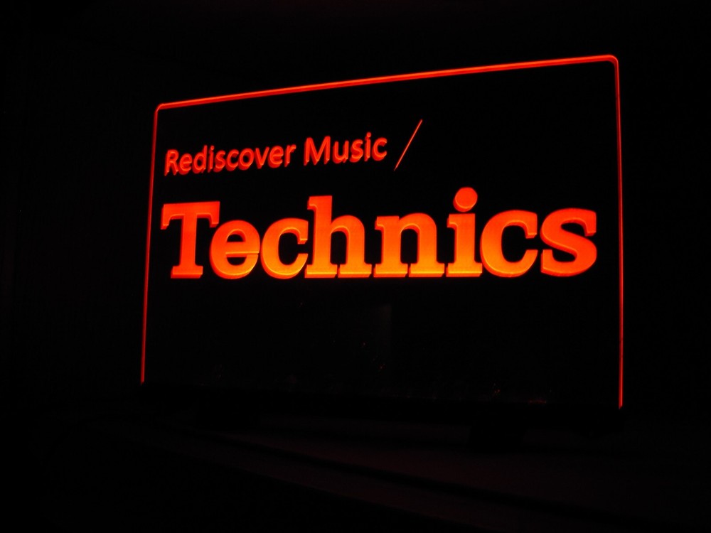 TECHNICS ETCHED LED ACRLYIC SIGN
