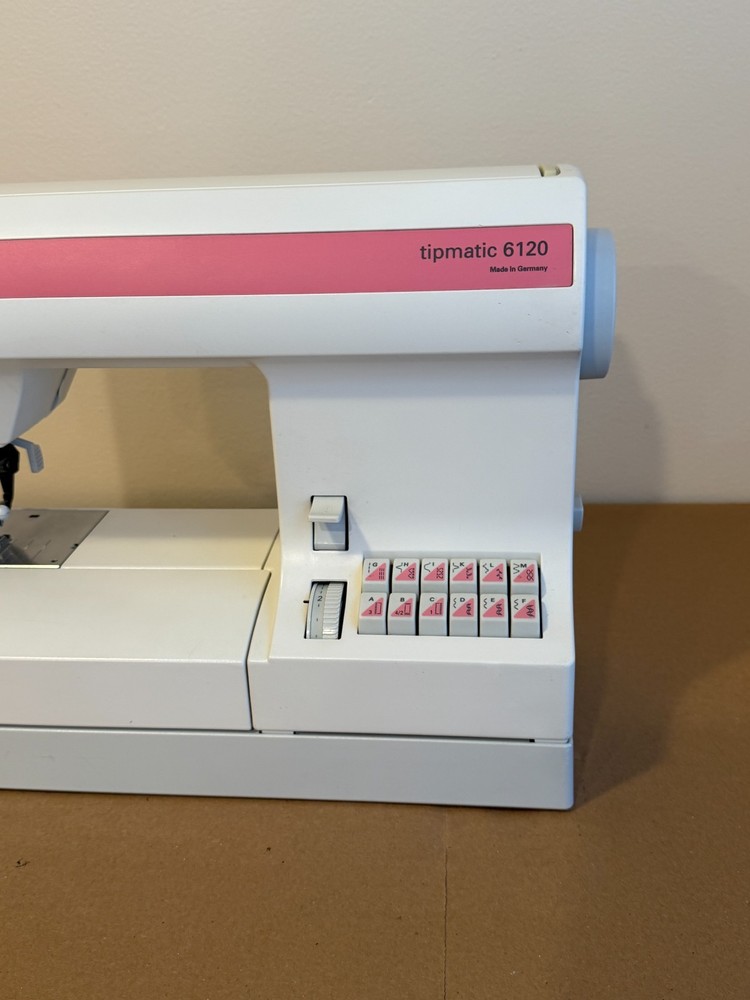 PFAFF tipmatic 6120 sewing machine