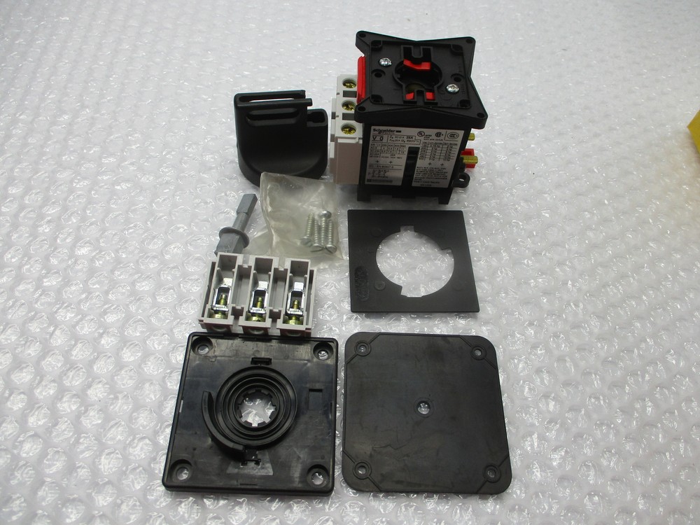 SCHNEIDER ELECTRIC VBF0 SWITCH NSMP