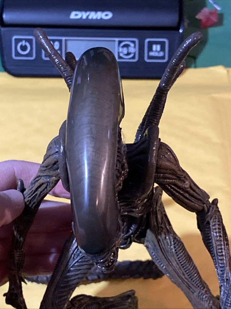 NECA Alien Resurrection Xenomorph Warrior Loose