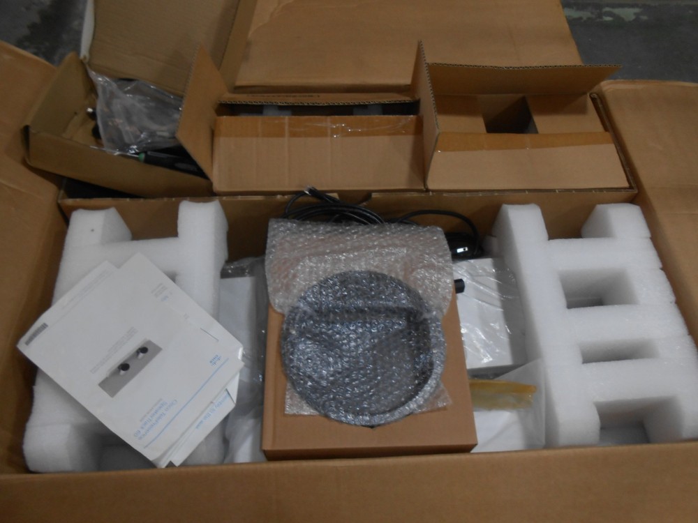 Cisco TelePresence SpeakerTrack 60 System