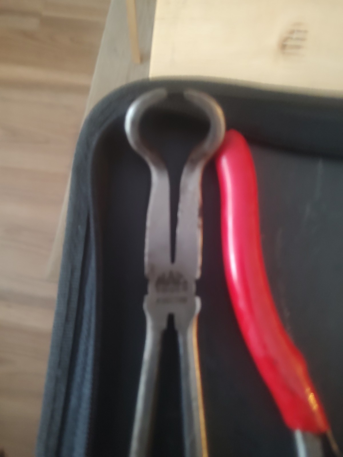 Mixed Long reach pliers 9 piece