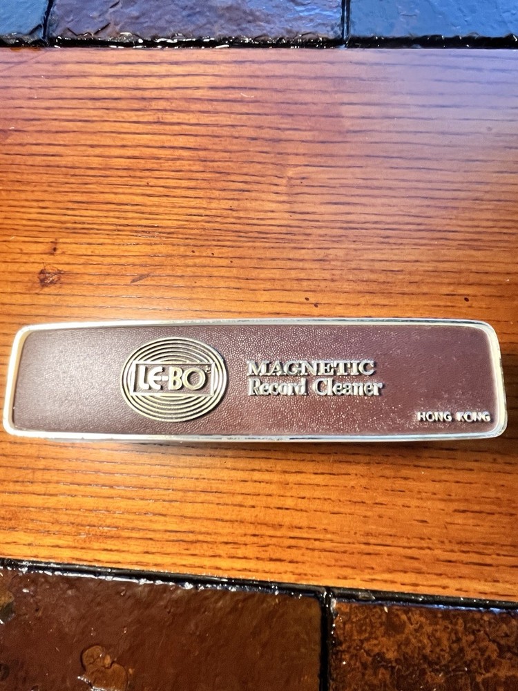 LE-BO Magnetic Record Cleaner