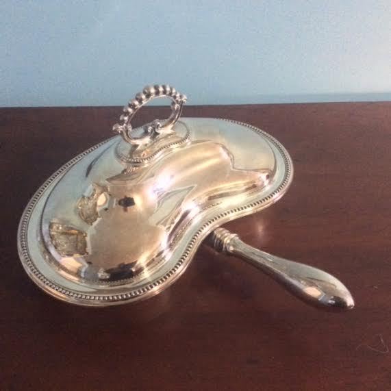 Sheffield Silver Covered Divided Serving Dish w/ Handle – Lee & Wigfull –