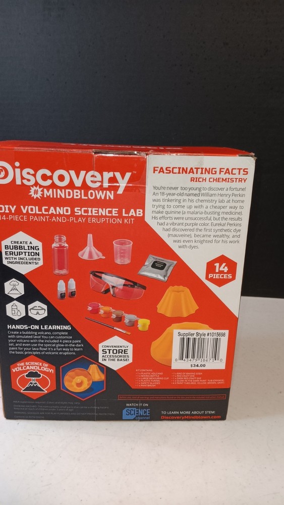 🆕 DISCOVERY Mindblown 14Pc. DIY Volcano Science Lab, Paint & Play Eruption Kit