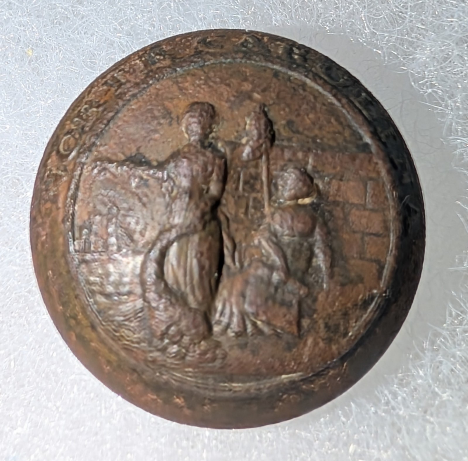 North Carolina State Seal Button - Kent Paine & Co.  (Albert NC 1; Tice NC201A1)