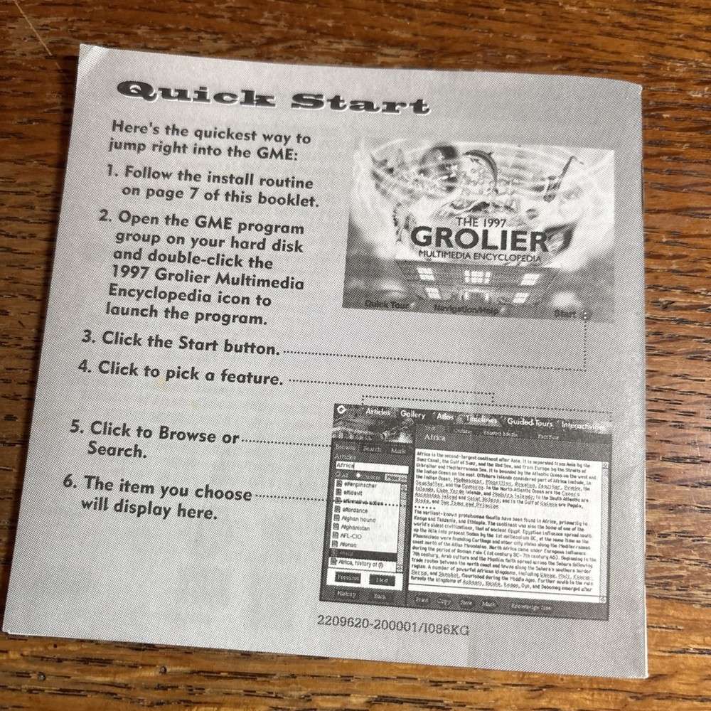 Grolier Multimedia Encyclopedia CD + User’s Guide V. 9 Macintosh 1997