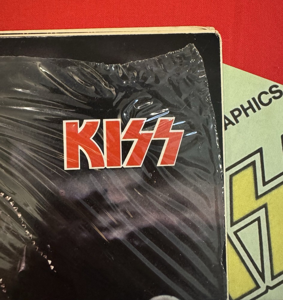 KISS ✨ RARE 1978 AUCOIN MARATHON GRAPHICS FOLD OUT SUPERPOSTER ✨ STILL SEALED! ✨