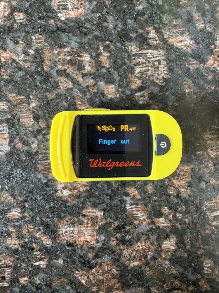 OxyWatch™ C20 Fingertip Pulse Oximeter Walgreens New Without Box