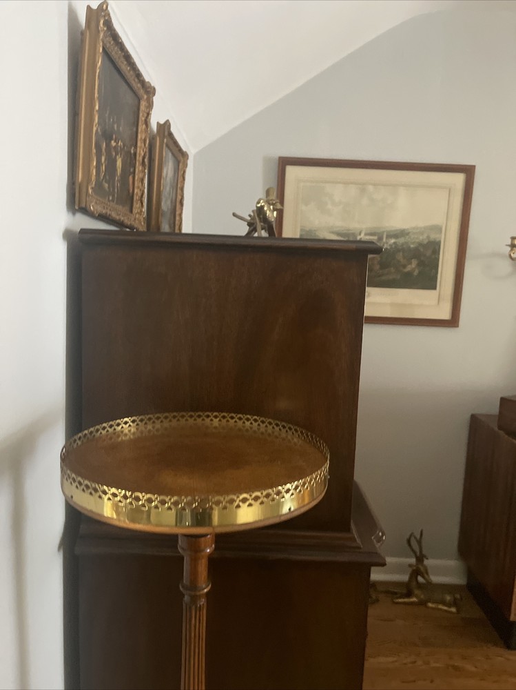BAKER Mahogany Basin Stand Planter