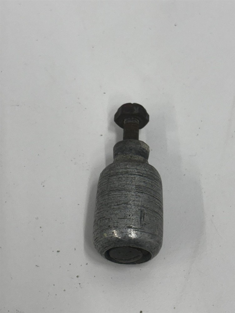 Luscombe Model 8 Door Latch Knob