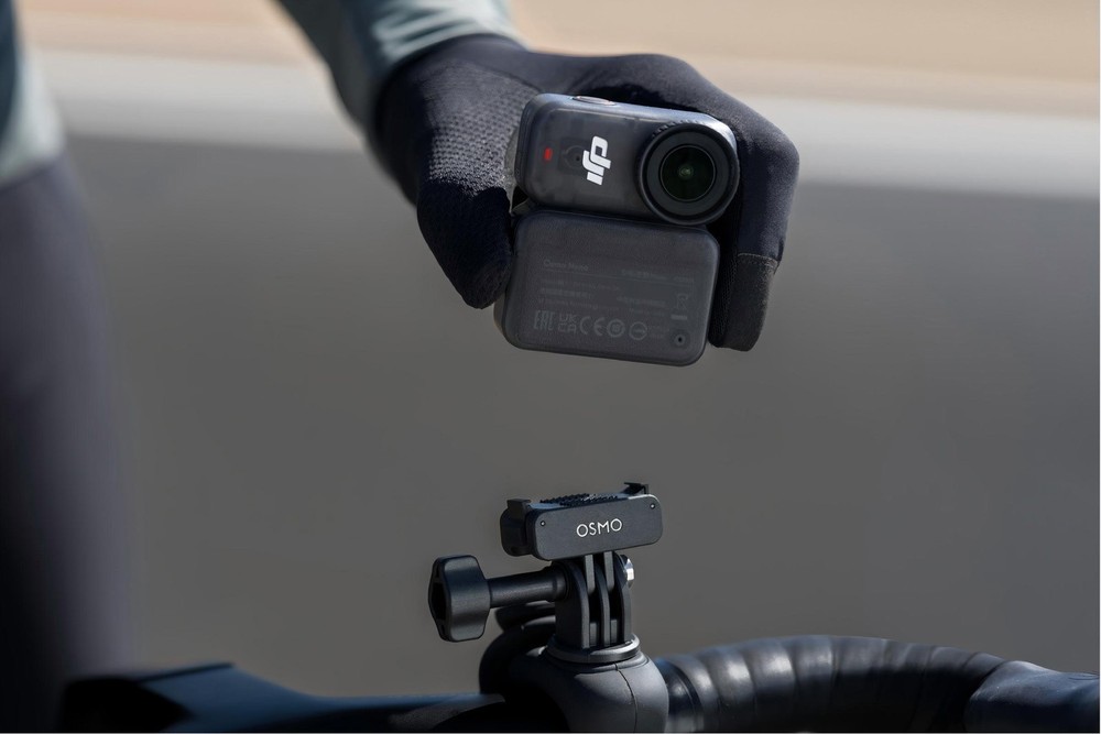 DJI Osmo Dual-Release Foldable Mag-Mount - Quick-Install for Action Cams