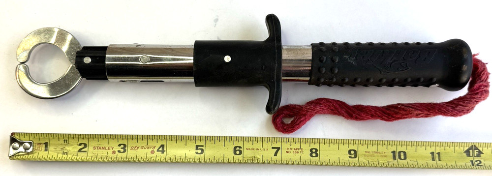 Berkley Fish Lip Grip Grabber Tool