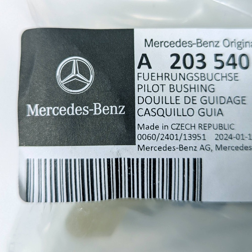 UPDATED Genuine Mercedes E280 2007 Transmission Connector Data Plug Bushing OEM