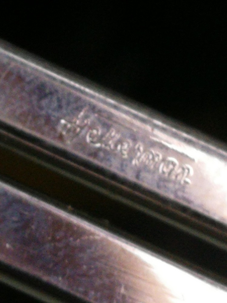 Vintage cased G2B hellerman compass set