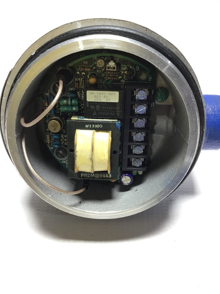 Magnetrol 910-A1B0-001 Level Switch Control