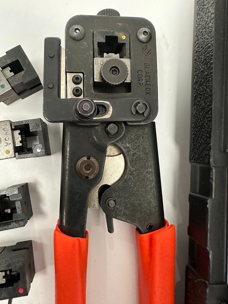 Black Box FT047A Modular Plug Crimp Tool Kit. Used only few times