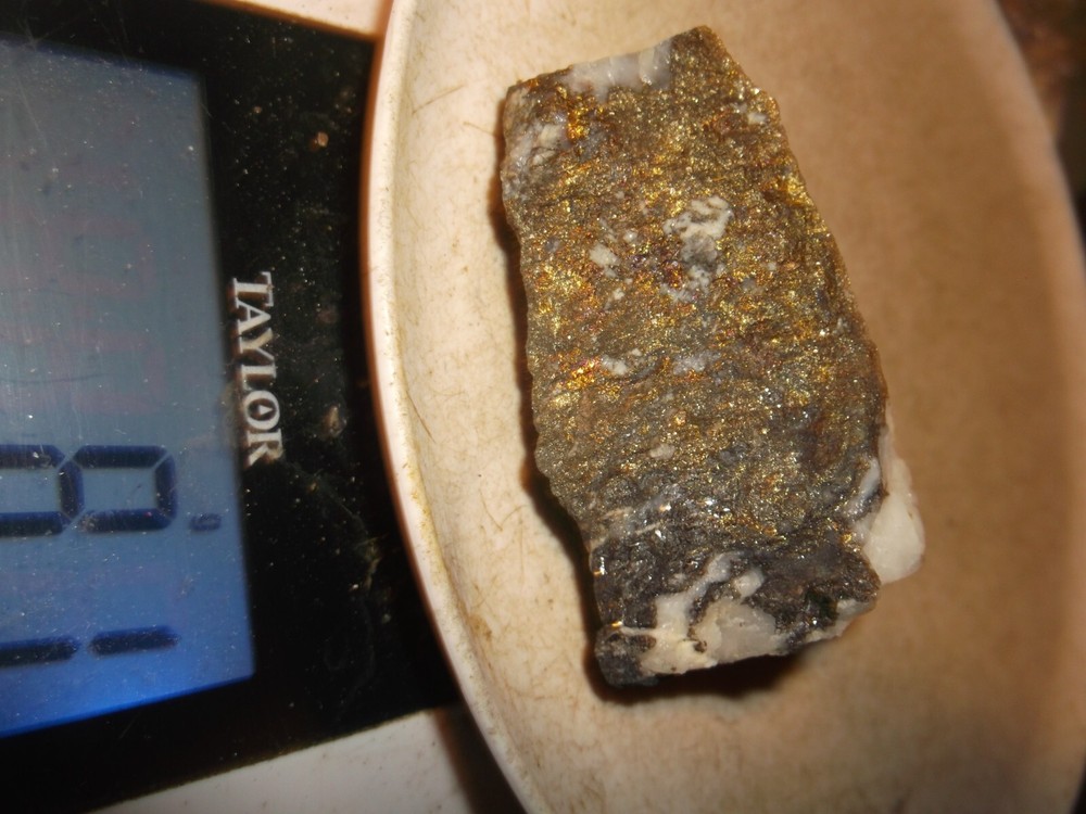 Gold, silver, copper, 81 grams samples ,ore high grade .